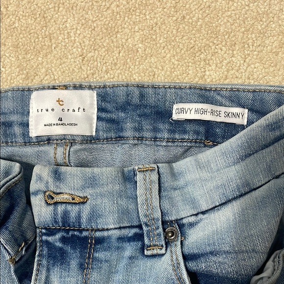 Blue Distressed Women Jeans - Picture 2 of 4